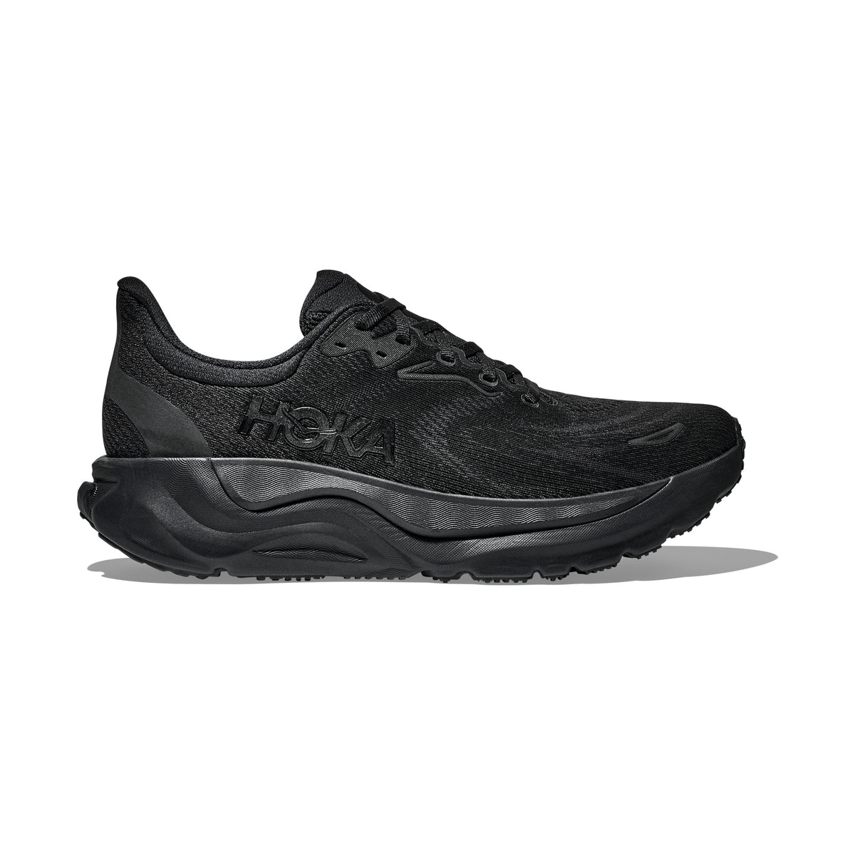 Arahi 8 — Black / Black