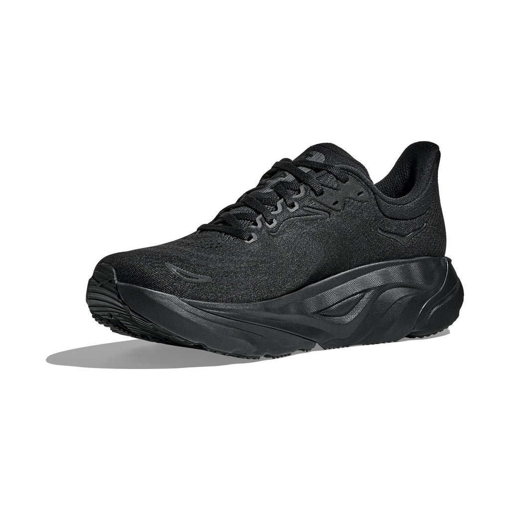 Arahi 8 — Black / Black