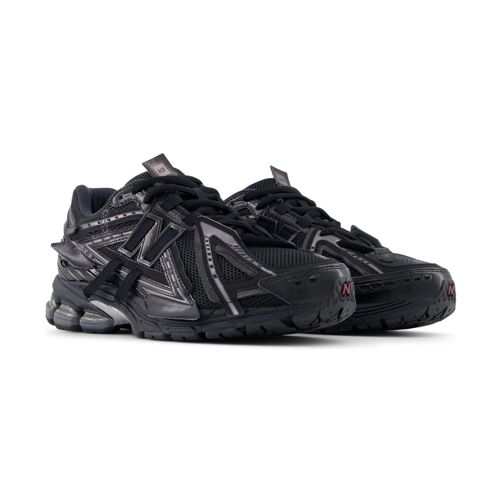 1906A Refined Future — Black/Dark Silver Metallic/Phantom