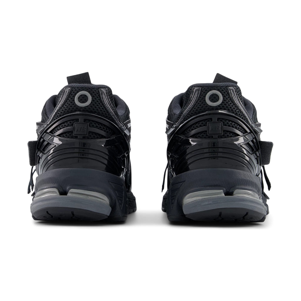 1906A Refined Future — Black/Dark Silver Metallic/Phantom