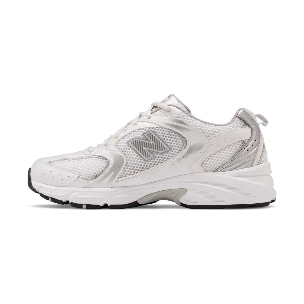 530 — Munsell White/Silver Metallic