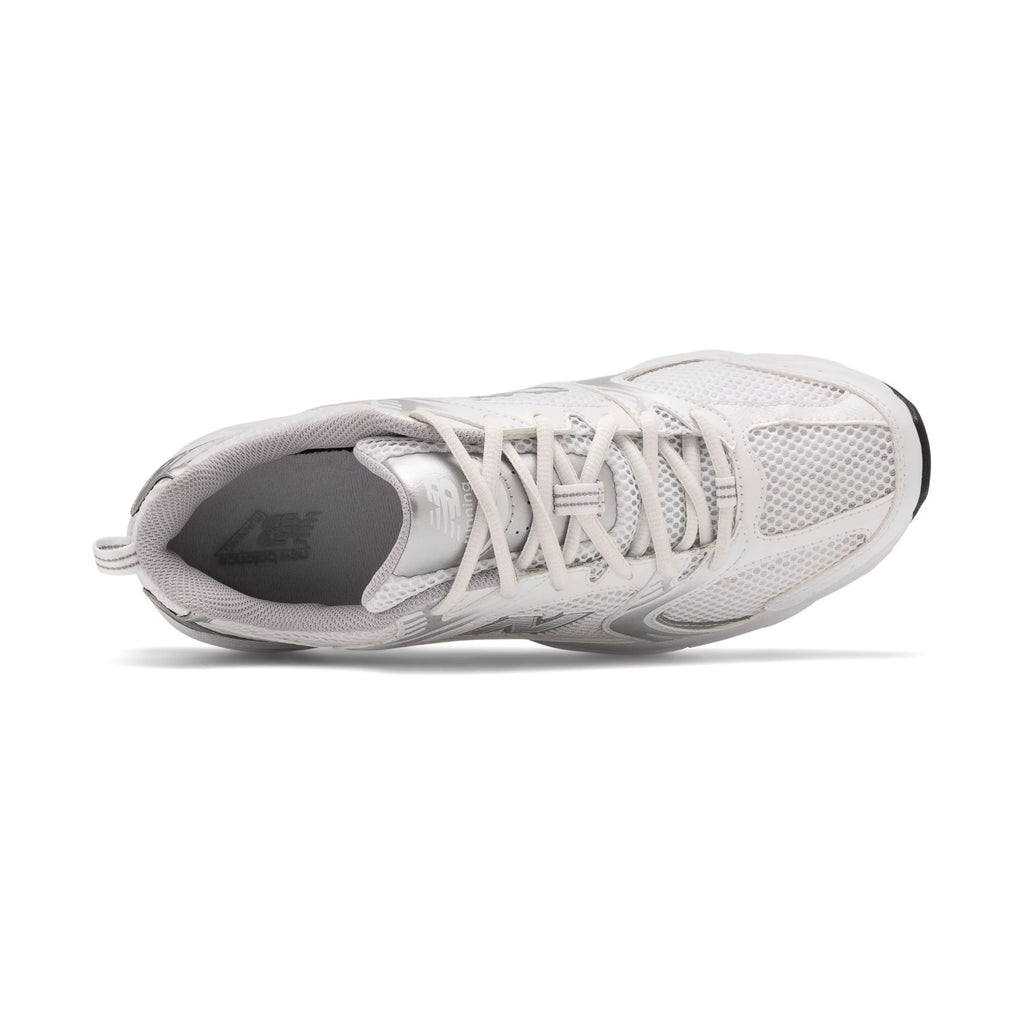 530 — Munsell White/Silver Metallic