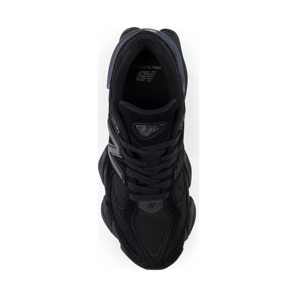 9060 — Black/Phantom/Magnet