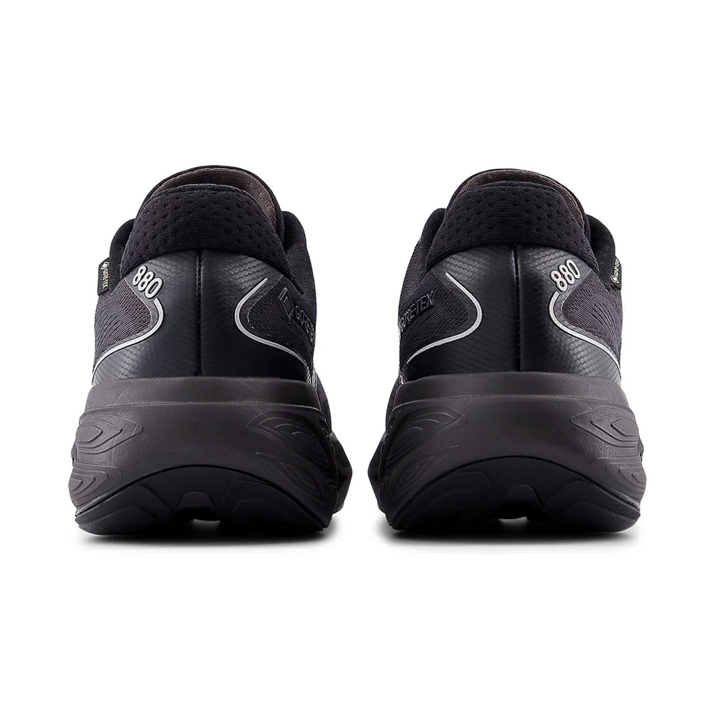 880v15 GORE-TEX