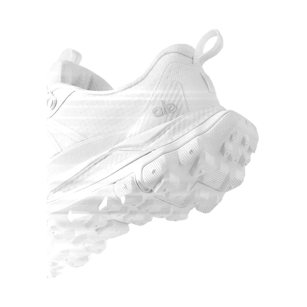 Trail Running Shoe — Lightweight Water-Resistant Performance Sneaker